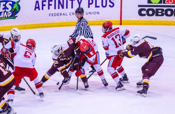 St. John’s hockey clinches regular season MIAC conference title