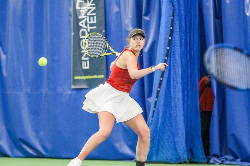 Upperclassmen leadership propels Bennies to 2-0 start in the MIAC