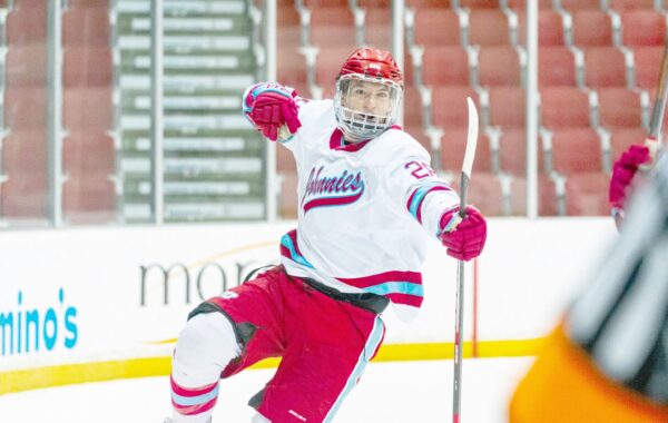 Johnnies look to bounce back after loss in season opener