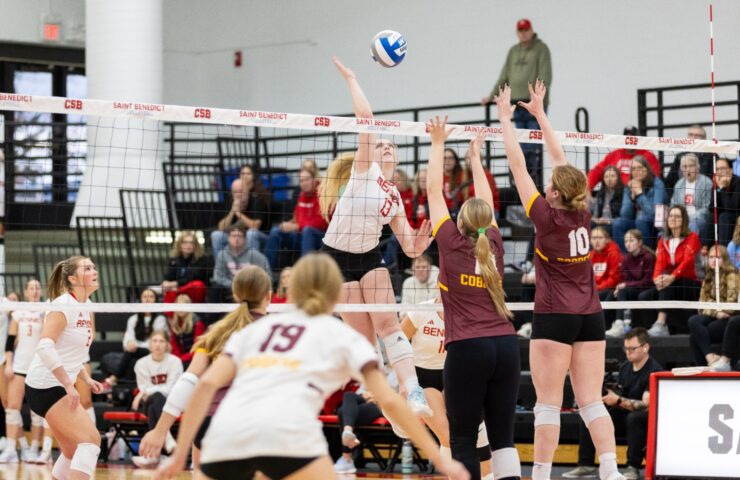 Bennie volleyball prepares for MIAC tournament