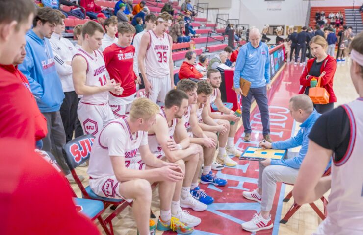 16-game long winning streak ends in close game at Gustavus
