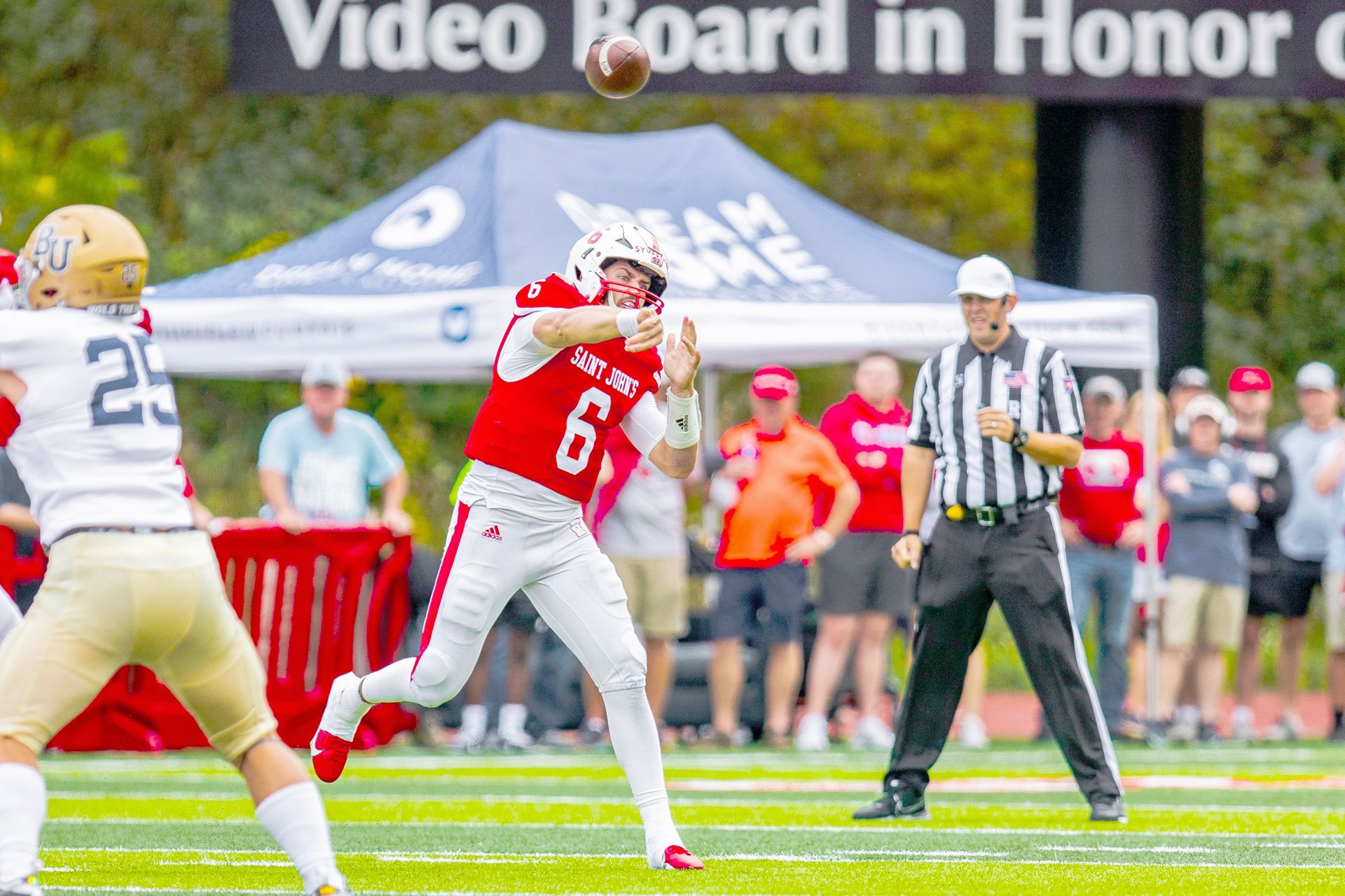 Johnnie quarterback Aaron Syverson leaves his mark on football program