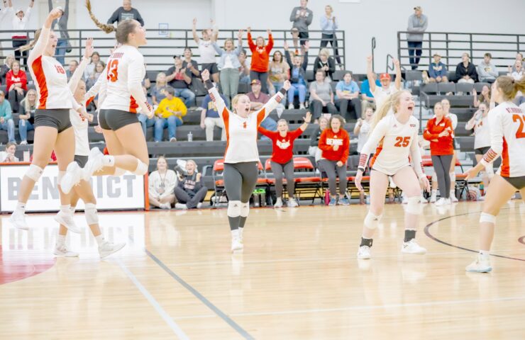 CSB volleyball sets up season heading into MIAC play