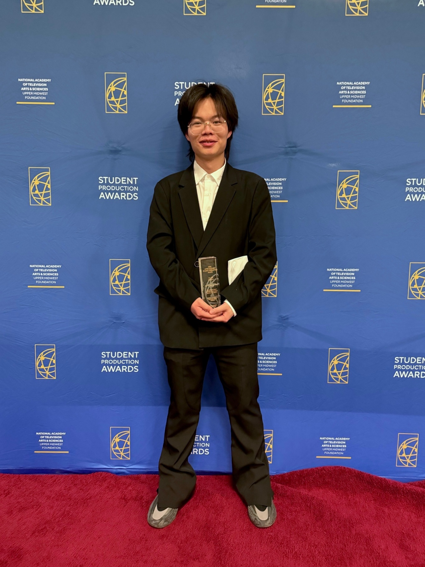CSB+SJU students receive four Crystal Pillar Awards
