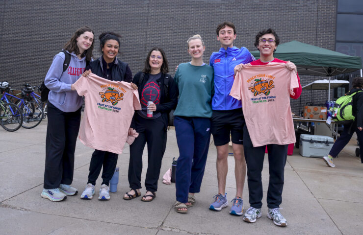 Continuing the CSB+SJU tradition of Fruit at the Finish